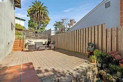 17676 Garland Ct, Castro Valley, CA 94546 - Photo 20
