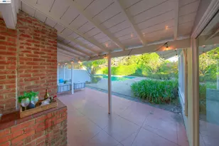 1785 Holly Ave, Menlo Park, CA 94025 - Photo 6