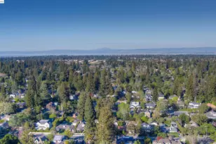 1785 Holly Ave, Menlo Park, CA 94025 - Photo 56