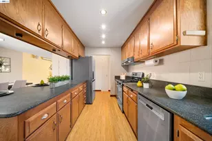 259 Donegal Way, Martinez, CA 94553 - Photo 10