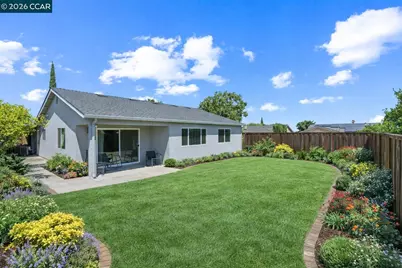 61 Galleon Way, Pittsburg, CA 94565 - Photo 2