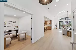 160 Via Del Sol, Walnut Creek, CA 94597 - Photo 4