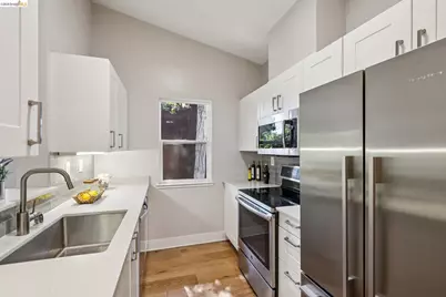 96 Bayside Ct, Richmond, CA 94804 - Photo 12