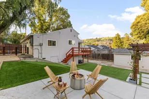 7900 Greenly Dr, Oakland, CA 94605 - Photo 30