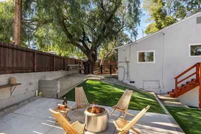 7900 Greenly Dr, Oakland, CA 94605 - Photo 36