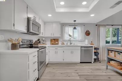 17 Kensington Ct, Brentwood, CA 94513 - Photo 18