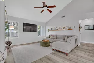 17 Kensington Ct, Brentwood, CA 94513 - Photo 12