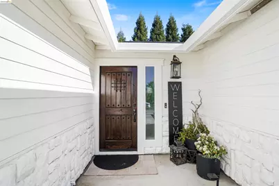 5665 Arcadia Ave, Loomis, CA 95650 - Photo 6