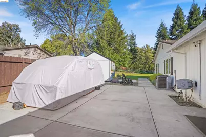 5665 Arcadia Ave, Loomis, CA 95650 - Photo 38