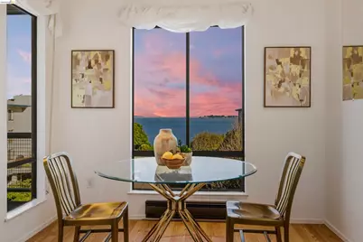 6 Commodore Dr #C450, Emeryville, CA 94608 - Photo 10