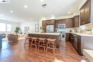 33479 Alvarado-Niles Rd, Union City, CA 94587 - Photo 16