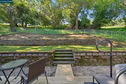 66 Bridge Rd, Novato, CA 94945 - Photo 44