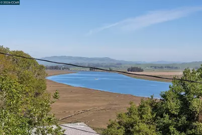 66 Bridge Rd, Novato, CA 94945 - Photo 48
