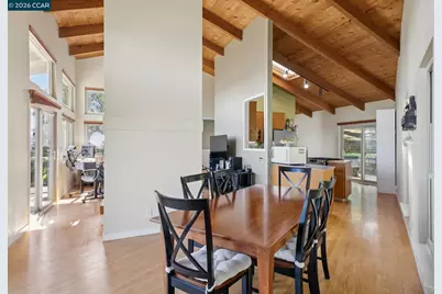66 Bridge Rd, Novato, CA 94945 - Photo 20
