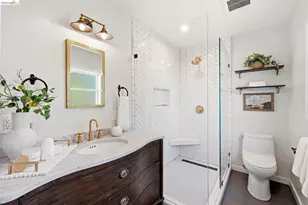 5701 Snake Rd, Oakland, CA 94611 - Photo 30