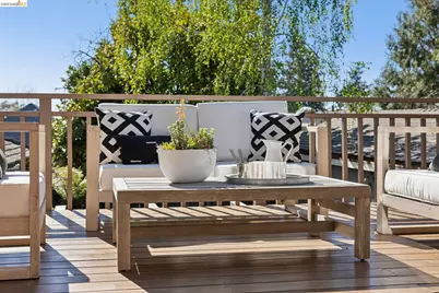 15 Mesa Ave., Piedmont, CA 94611 - Photo 18