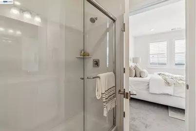 28957 Ashwell Ave, Hayward, CA 94544 - Photo 34