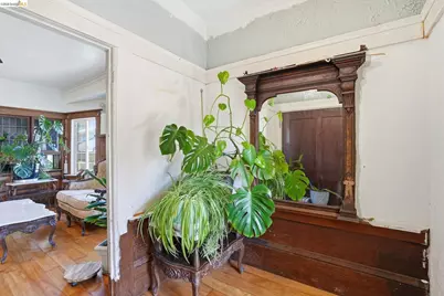 2015 50th Ave, Oakland, CA 94601 - Photo 6