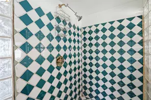 2015 50th Ave, Oakland, CA 94601 - Photo 24