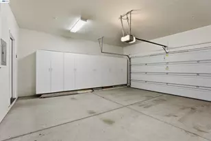 215 Cara Ct, Mountain House, CA 95391 - Photo 32