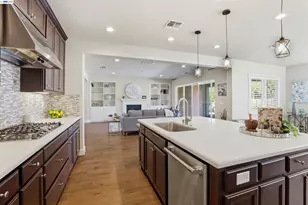 215 Cara Ct, Mountain House, CA 95391 - Photo 14