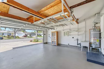 5494 Sharon Ln, San Jose, CA 95124 - Photo 36