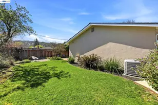 5494 Sharon Ln, San Jose, CA 95124 - Photo 34