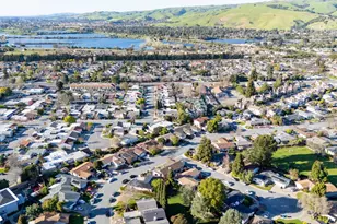 38157 Parkmont Dr, Fremont, CA 94536 - Photo 16