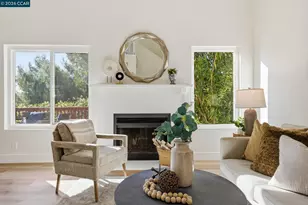 4852 Starflower Dr, Martinez, CA 94553 - Photo 14