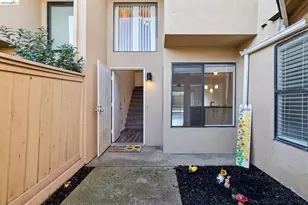 2238 Piccardo Cir, Stockton, CA 95207 - Photo 4