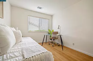 1196 Grove Cir, Benicia, CA 94510 - Photo 34