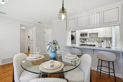 1945 Trinity Ave #1, Walnut Creek, CA 94596 - Photo 6