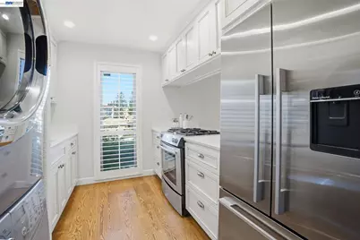 1945 Trinity Ave #1, Walnut Creek, CA 94596 - Photo 12