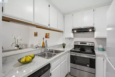 267 Famoso Plz, Union City, CA 94587 - Photo 14