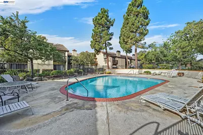 2515 Galleon Pl, San Leandro, CA 94577 - Photo 18