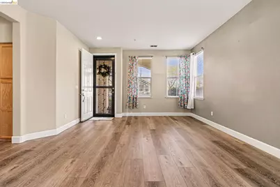 3092 Mills Dr, Brentwood, CA 94513 - Photo 4