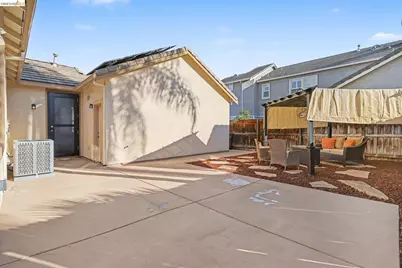 3092 Mills Dr, Brentwood, CA 94513 - Photo 28