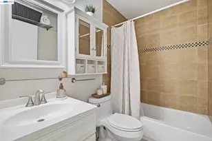 245 Famoso Plaza, Union City, CA 94587 - Photo 22