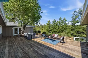 102 Hillcrest Dr, Orinda, CA 94563 - Photo 36