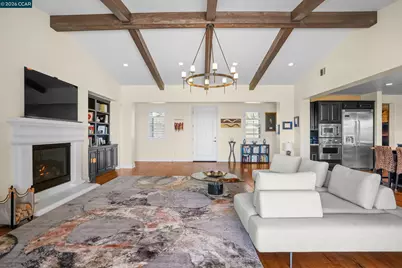 372 Falcon Crest Dr, Lompoc, CA 93436 - Photo 12