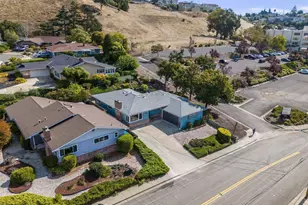 2724 Benedict Dr, San Leandro, CA 94577 - Photo 24