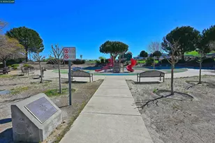 2617 Tampico Dr, Pittsburg, CA 94565 - Photo 50