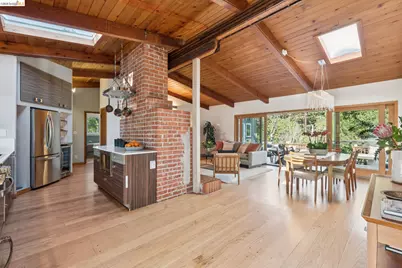 3500 Rubin Dr, Oakland, CA 94602 - Photo 6