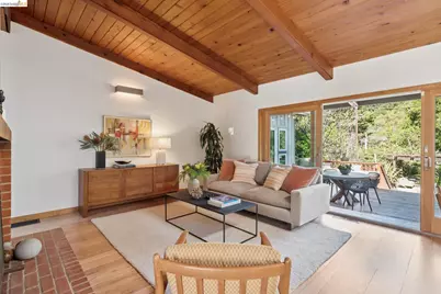 3500 Rubin Dr, Oakland, CA 94602 - Photo 8