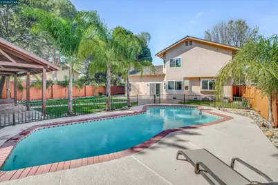 2833 Bellflower Dr, Antioch, CA 94531 - Photo 34