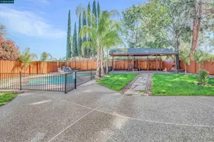 2833 Bellflower Dr, Antioch, CA 94531 - Photo 30