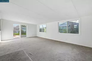 4690 Brookfield Dr, Sacramento, CA 95823 - Photo 12