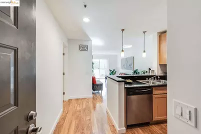 6400 Christie Ave #5209, Emeryville, CA 94608 - Photo 6