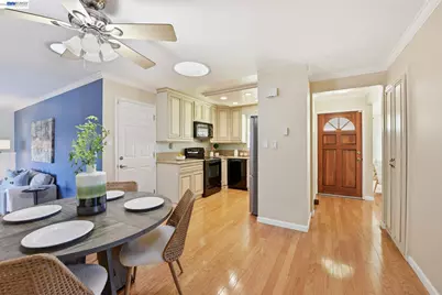 32301 Ruth Ct, Union City, CA 94587 - Photo 4