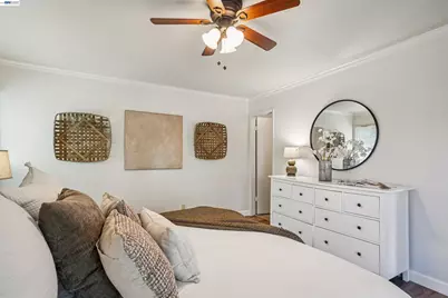 471 Ridgeview Dr, Pleasant Hill, CA 94523 - Photo 28